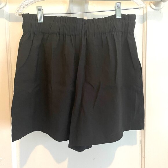 NWT | Women's Madewell Seamed Pull-On Paperbag Shorts in Softdrape | Size Small - Picture 3 of 5